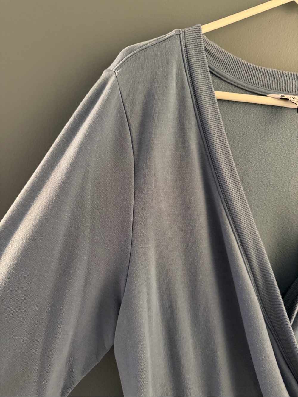 𝅺Athleta Purana Wrap Sweatshirt - Picture 3 of 9